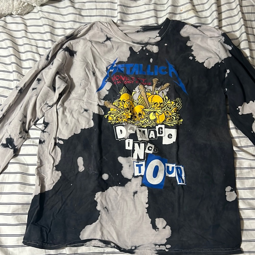 Metalica long sleeve